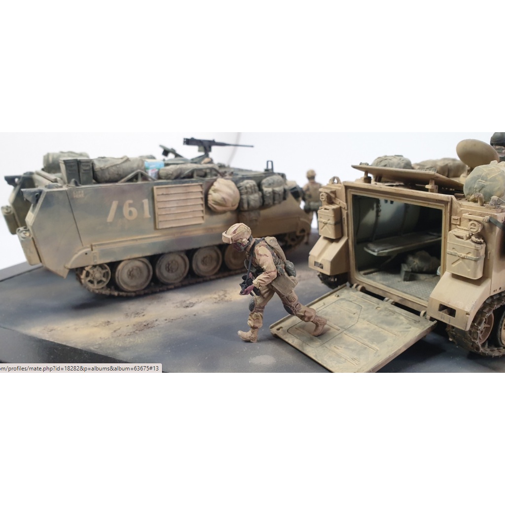 Mô hình lắp ráp xe tăng quân sự Hoa Kỳ 1/35 SCALE U.S. M113A2 ARMORED PERSONNEL CARRIER DESERT VERSION TAMIYA 35265