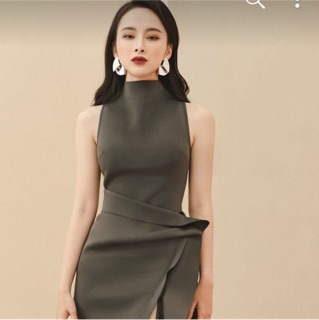 Đầm thiết kế theo mẫu