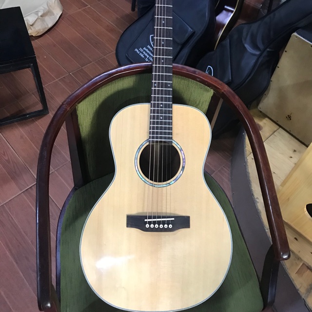 Đàn Guitar Acoustic mini. Gỗ thịt nguyên tấm. FullSolid