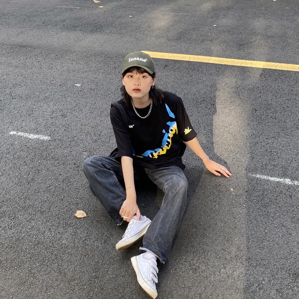 Áo thun local brand Destruction in hoạ tiết logo cá tính màu đen, cổ tròn, cotton