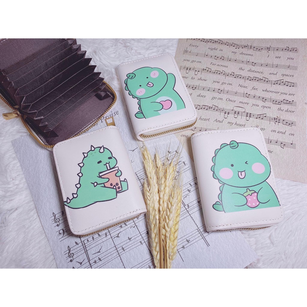 Ví gấu dâu - ví nhiều ngăn - ví cầm tay ngắn - nhỏ gọn tiện dụng - hàng đẹp - khóa xịn như hình