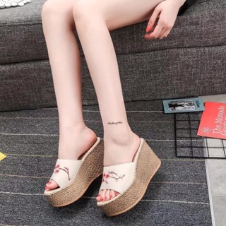 DÉP XUỒNG HOA CAO CẤP