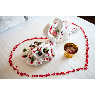 Khăn gấp trang trí phòng