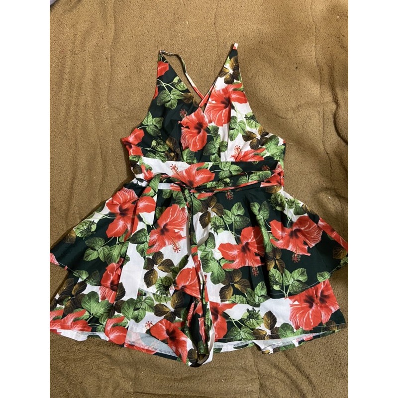 Jumsuit hoa đồng giá