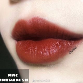 SON THỎI MAC POWDER KISS - MATTE CÁC DÒNG
