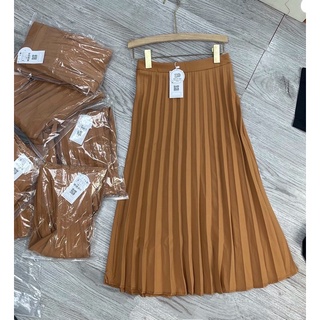 Chân váy xếp ly nâu tây