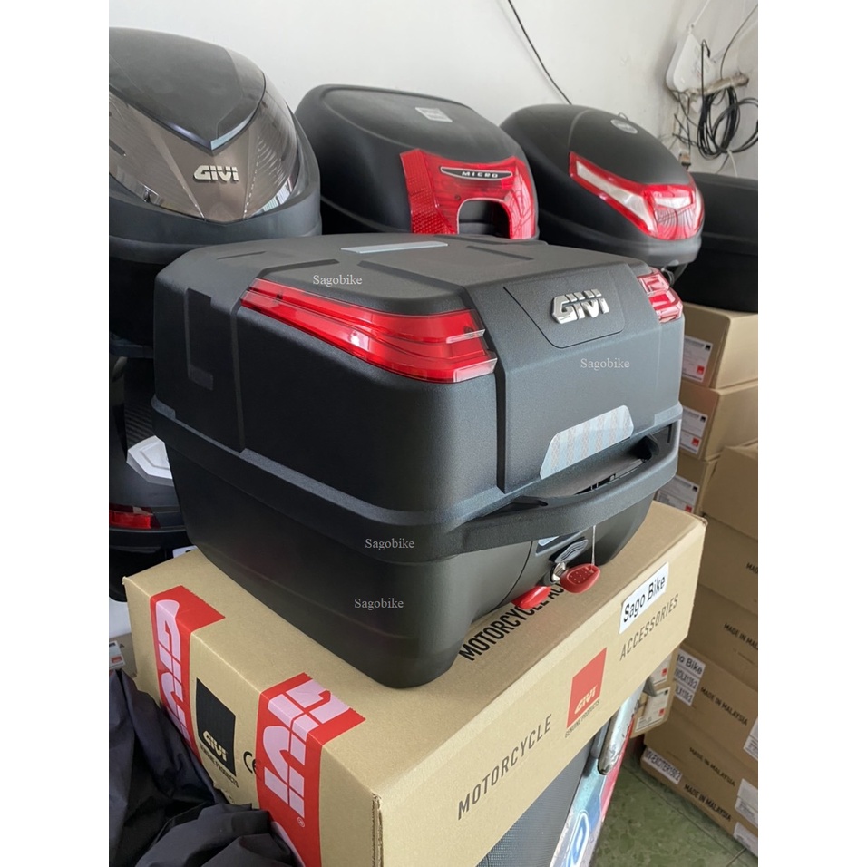 Thùng givi B33NM, thùng givi 33 lit kèm đế, ốc gắn, bảo hành chính hãng 2 năm