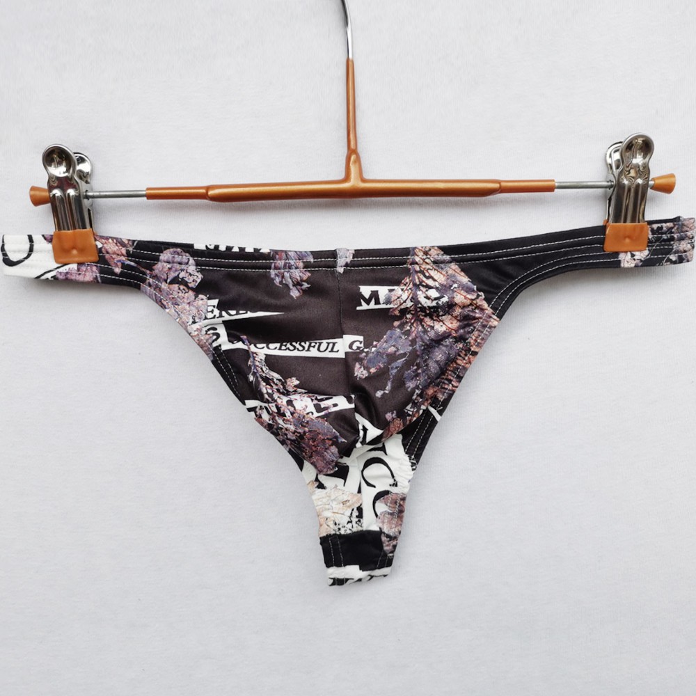 Quần Lót Nam Lọt Khe In Chữ Gợi Cảm Lưng