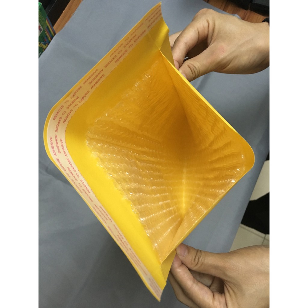 Túi bong bóng hai lớp chống va đập dùng để đóng gói đồ đạc dạng phong bì tiện dụng