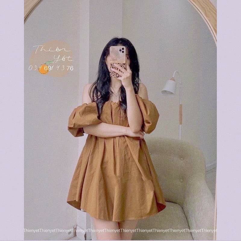 Áo sơ mi vontrễ vai.