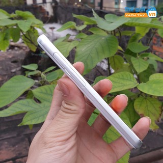 Điện Thoại Sharp Aqous R Compact 701SH -Chip 660