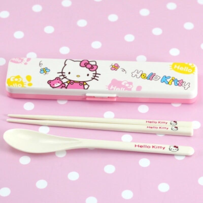 Set thìa đũa dĩa nhựa Hello Kitty