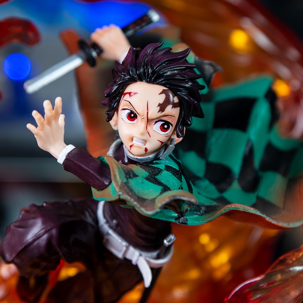 Mô hình Tanjiro Ghost Slayer Diệt Quỷ Kimetsu No Yaiba có led