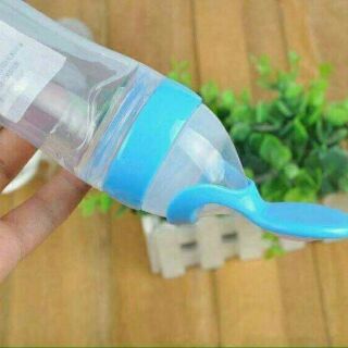 Bình thìa ăn dặm silicon