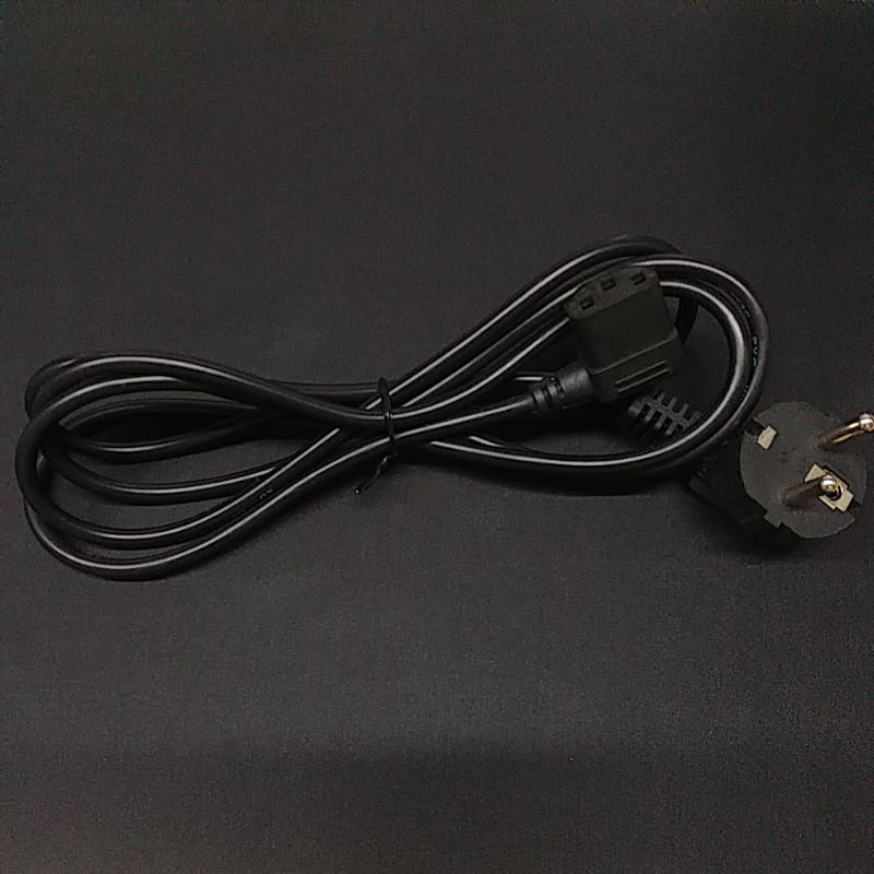 Dây nguồn máy tính