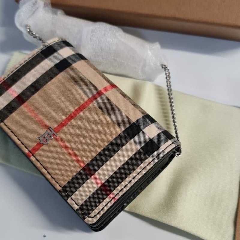 TNS-Ví card đeo chéo mini Bubery card case with chain-caro vintage