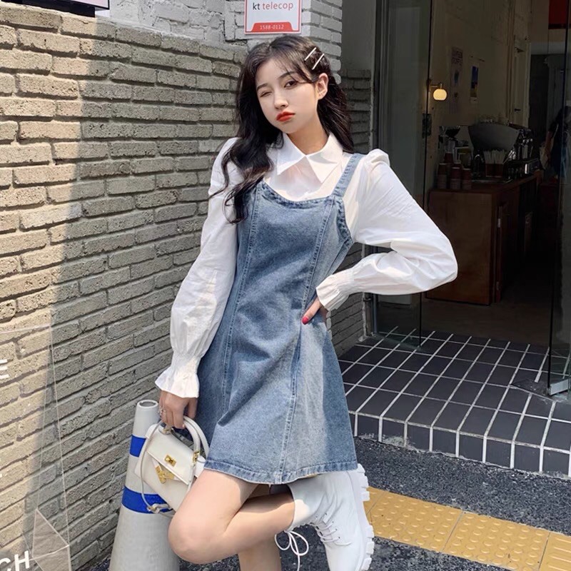 váy jean kết hợp áo sơ mi