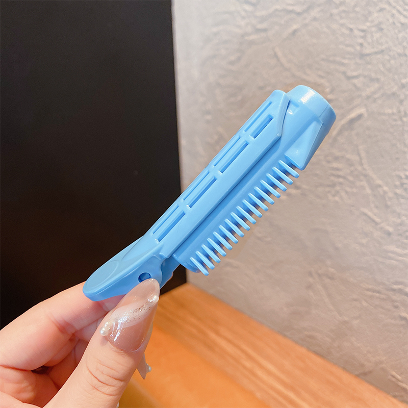 Dụng cụ uốn tóc thời trang dành cho nữ