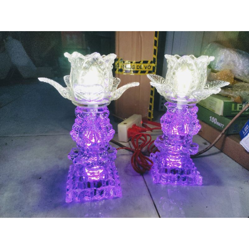 1 cặp Đèn bàn thờ pha lê led đổi màu cao 23cm,đèn thờ cao cấp