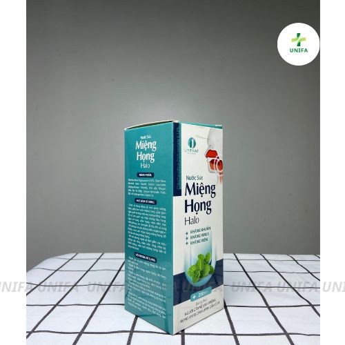 Nước súc miệng, nước xúc miệng họng Halo giúp làm sạch vùng miệng, họng cho người lớn và trẻ em từ 2 tuổi trở lên