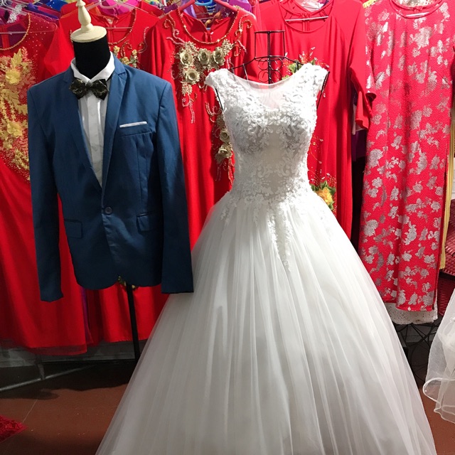 Thanh lý áo vest+ váy cưới