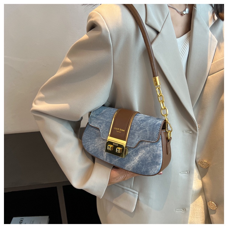 Túi xách đeo chéo JASMIN NOIR 22BL08035 vải denim có khóa gài kiểu yên ngựa thời trang cho nữ