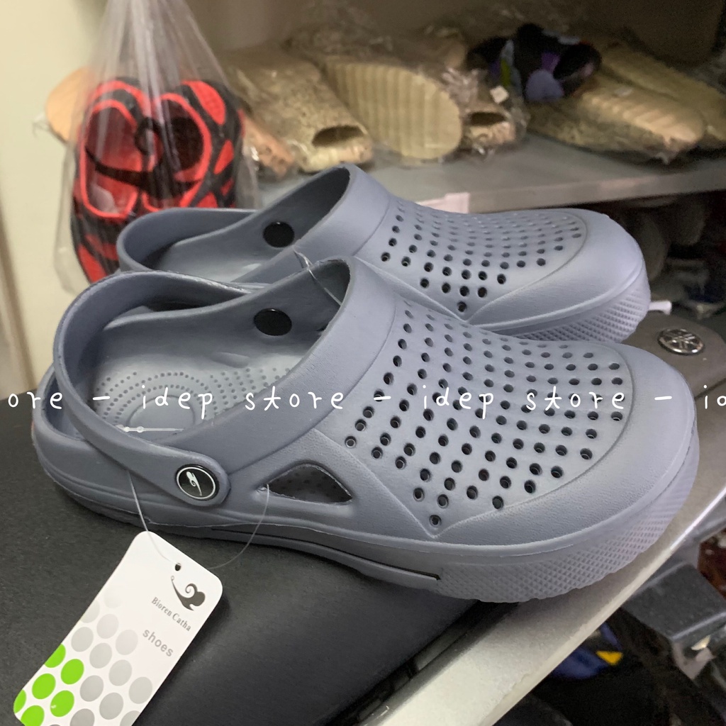 Dép crocs unisex siêu nhẹ SL017 - Dép sục lỗ bít mũi nam nữ đi mưa siêu bền | BigBuy360 - bigbuy360.vn