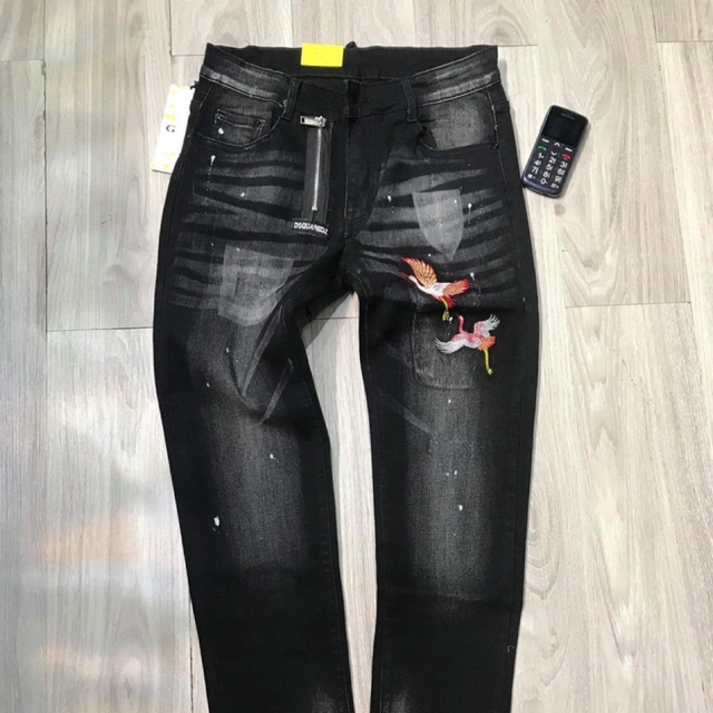 Quần jean dài thêu cò vạc - Bee Shop