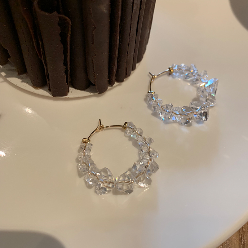 Bông Tai Chuỗi Tròn Đính Pha Lê Thanh Lịch