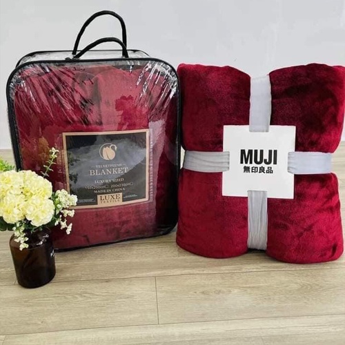 Chăn lông tuyết Muji xuất Nhật  kích thước 2m x 2m3