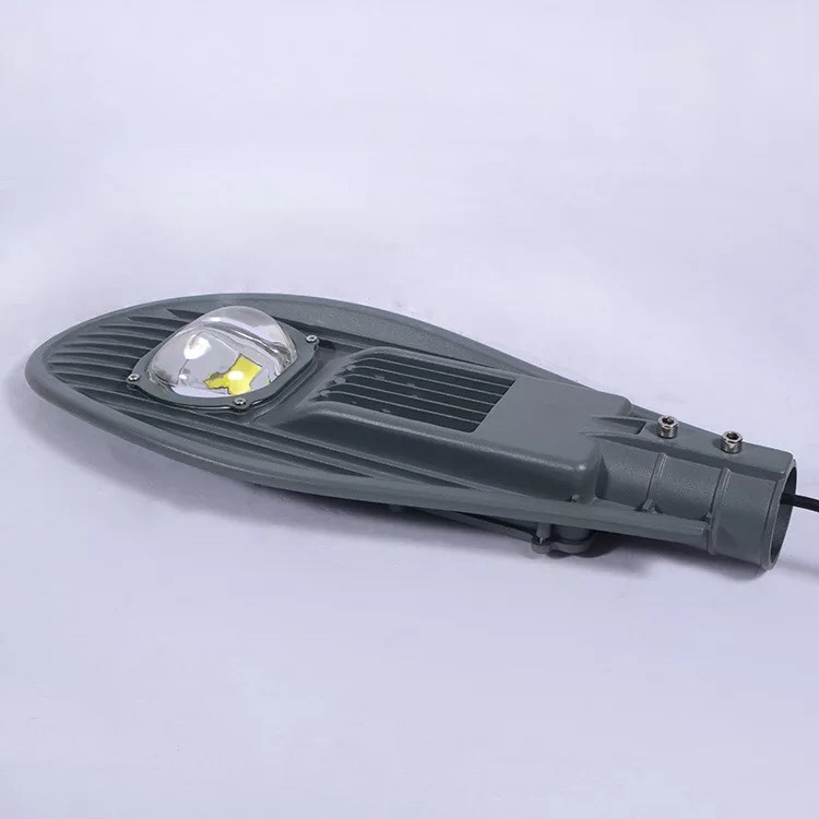 Đèn đường led 30W 1 mắt led, chạy điện 12V
