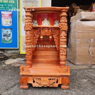 Bàn thờ thần tài ông địa gỗ xoan ngang 48 cm quỳ trụ điện tử