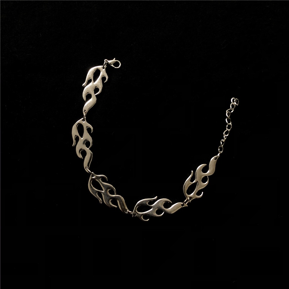 Vòng Tay Hình Ngọn Lửa Màu Bạc Thời Trang