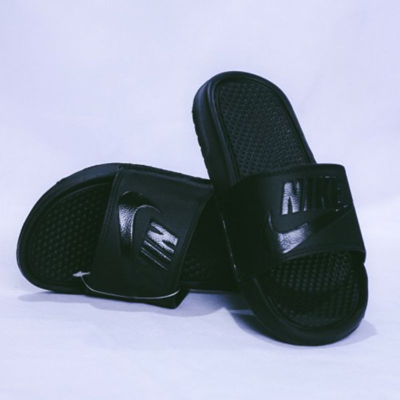 Sandal Nike Màu Đen Trơn Năng Động Thời Trang