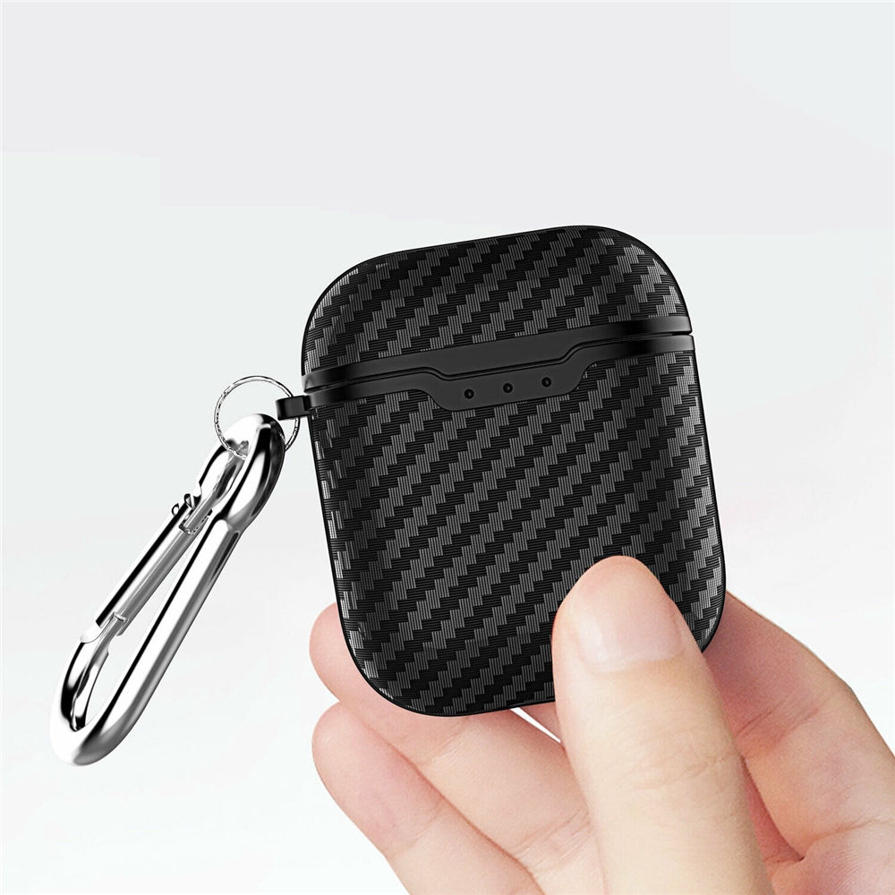 Vỏ bảo vệ hộp sạc Airpods vân sợi carbon