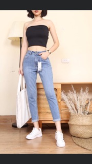 Combo quần jeans và tất