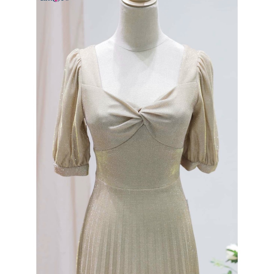 Đầm cổ vuông dáng xòe dập ly Emspo DM3966