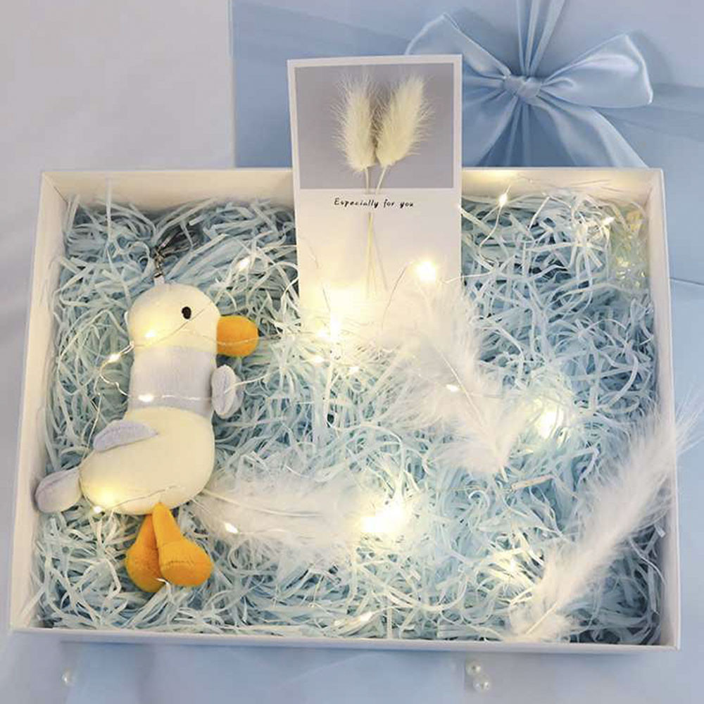 Giấy vụn nhiều màu tùy chọn dùng lót hộp quà tiện dụng