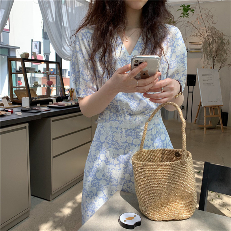 Đầm Hoa Ngắn Tay Cổ Chữ V Xinh Xắn Theo Phong Cách Hàn Quốc 43649