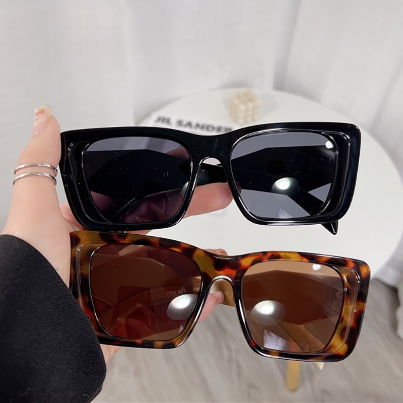 Kính Mát Tròng Hình Học Cho Nam Nữ