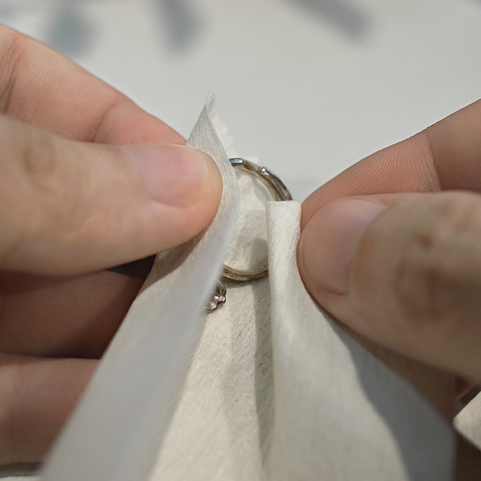 Khăn lau bạc cao cấp FWA - FWAgifts