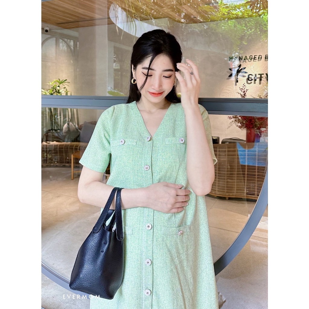 EVERMOM | Đầm dạ tweet nút ngọc - Mire Dress