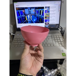 Bát nhựa dẻo đắp mặt nạ