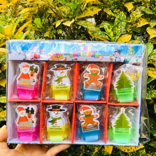 Hộp 24 chiếc tẩy lăn giáng sinh dùng làm quà tặng Noen