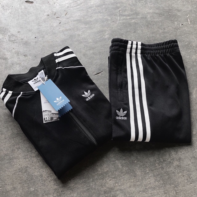 Set adida đen