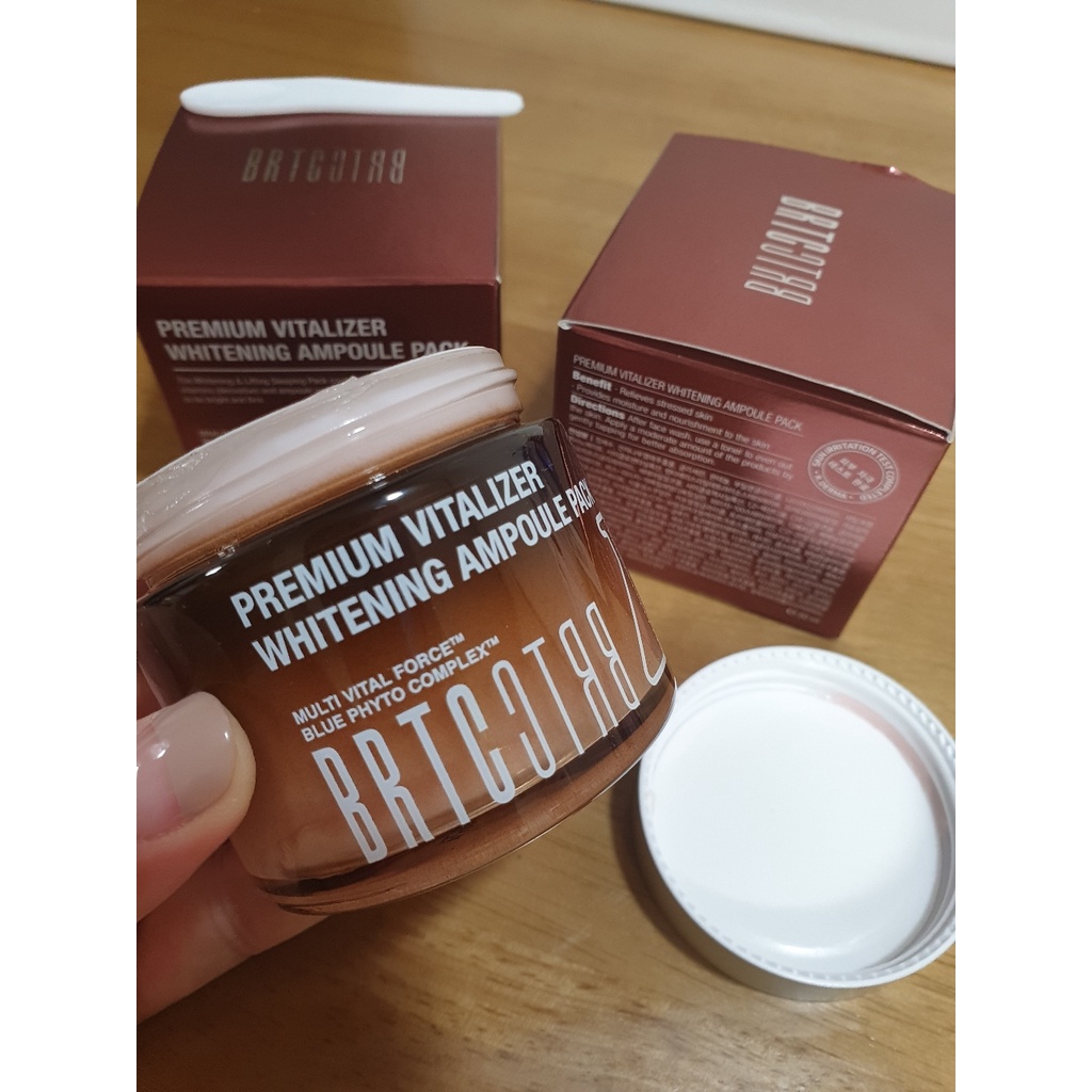 Kem dưỡng ẩm trắng da chưa tinh chất vitamin cao cấp BRTC Premium Vitalizer Whitening Ampoule Pack 80ml