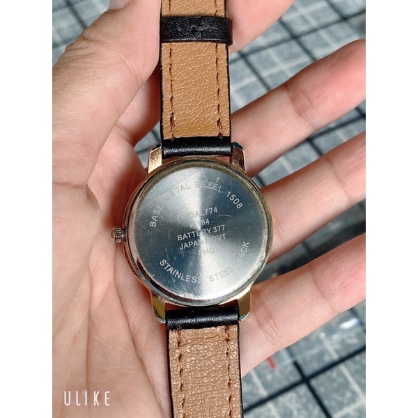 Đồng hồ si nữ máy Nhật viền đính đá, dây da