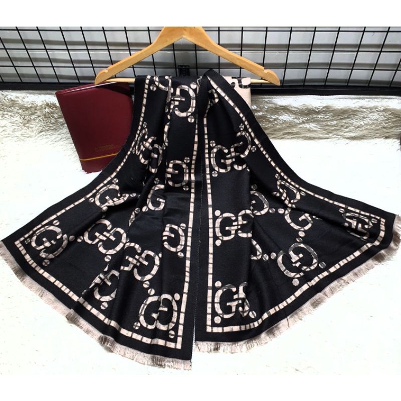 Khăn Choàng Cổ Dạ Cashmene Hiệu Dày Đẹp Ấm - Hàng Nhập Quảng Châu Cao Cấp 70 × 180cm.