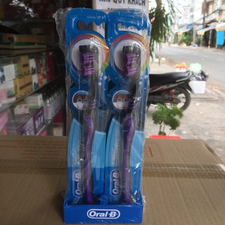 [1 cây] Bàn chải Oral-B complete easy clean black