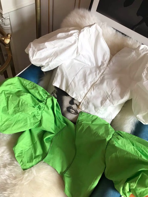 ÁO CROPTOP TAY PHỒNG XANH